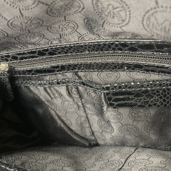 Michael Kors Chain Snake Embossed Leather Shoulder Bag/Cross Body Jet Set BlacK - Picture 14 of 15